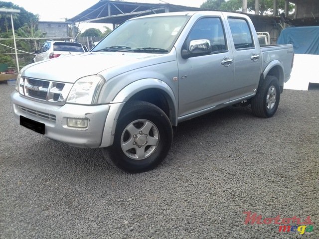 2007' Isuzu D-Max photo #4