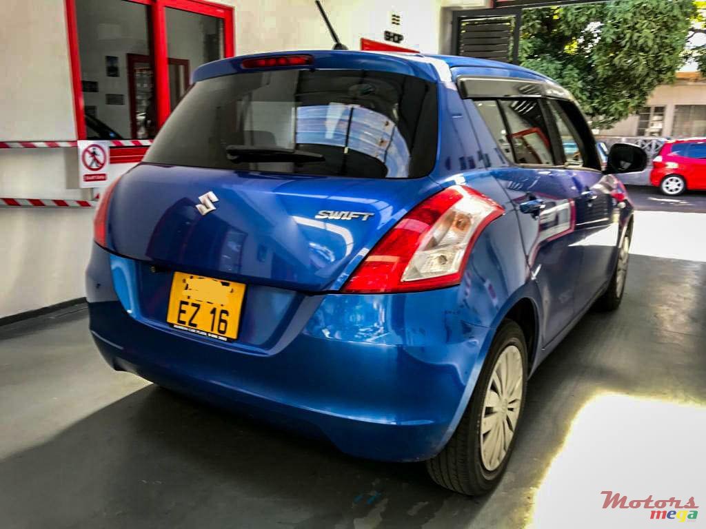 2016' Suzuki Swift photo #6