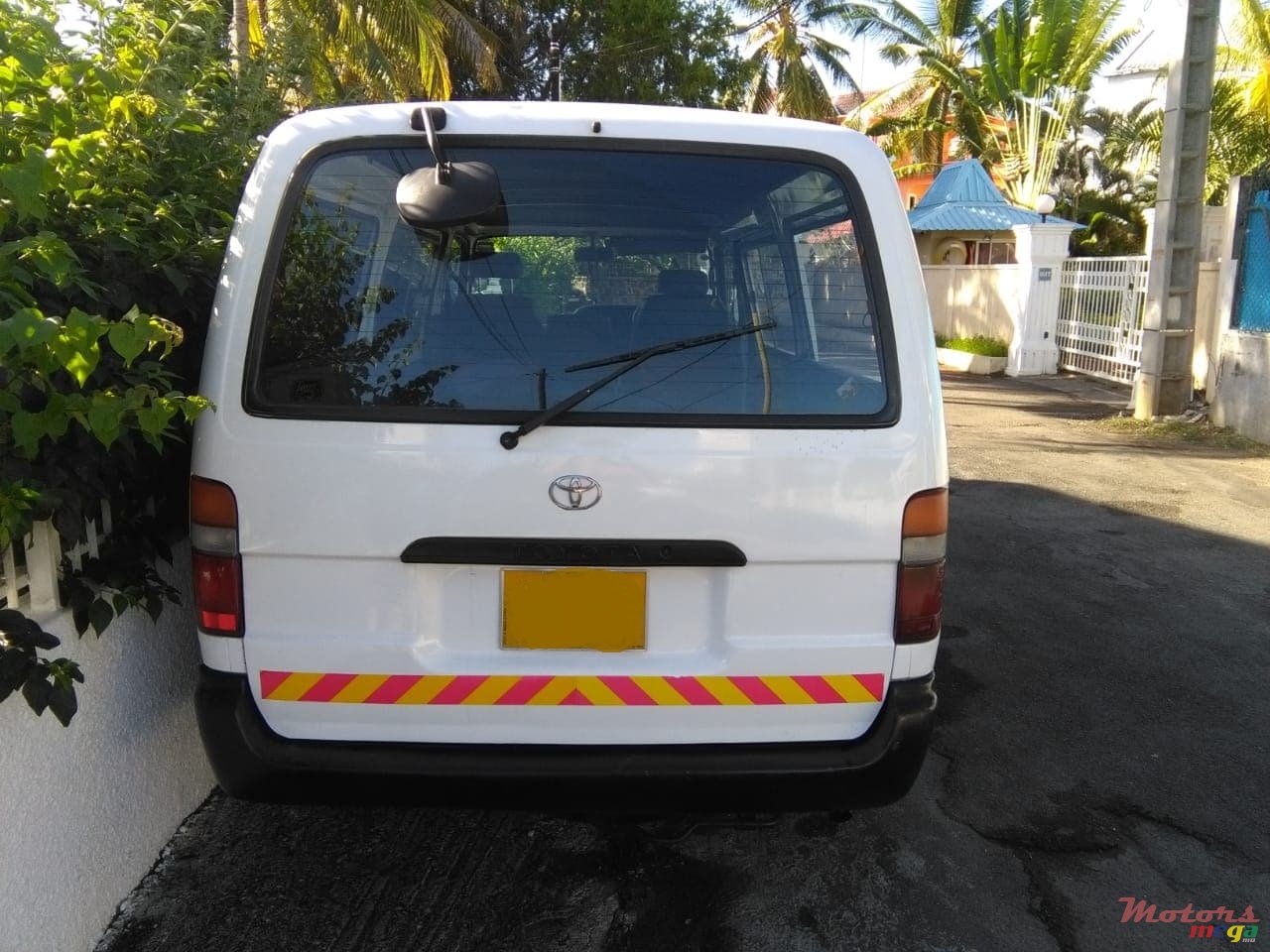 2000' Toyota photo #6