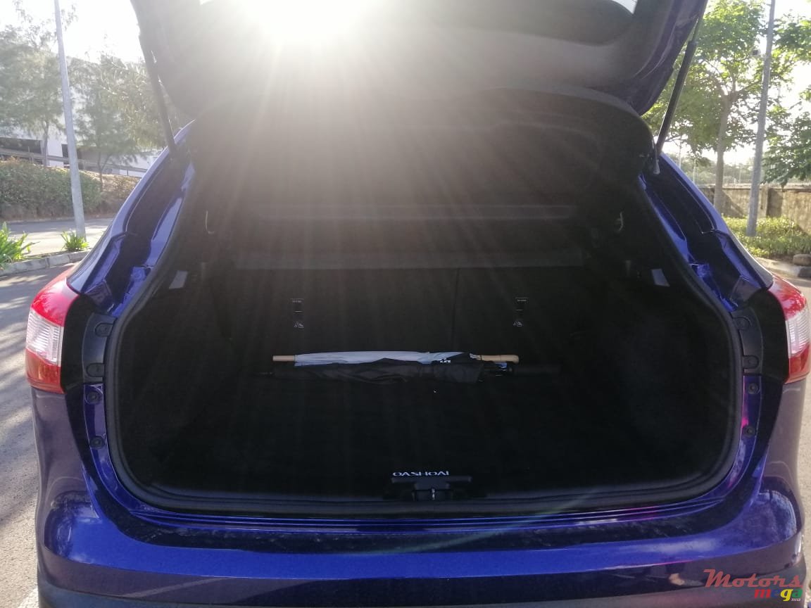 2018' Nissan Qashqai Acenta photo #3