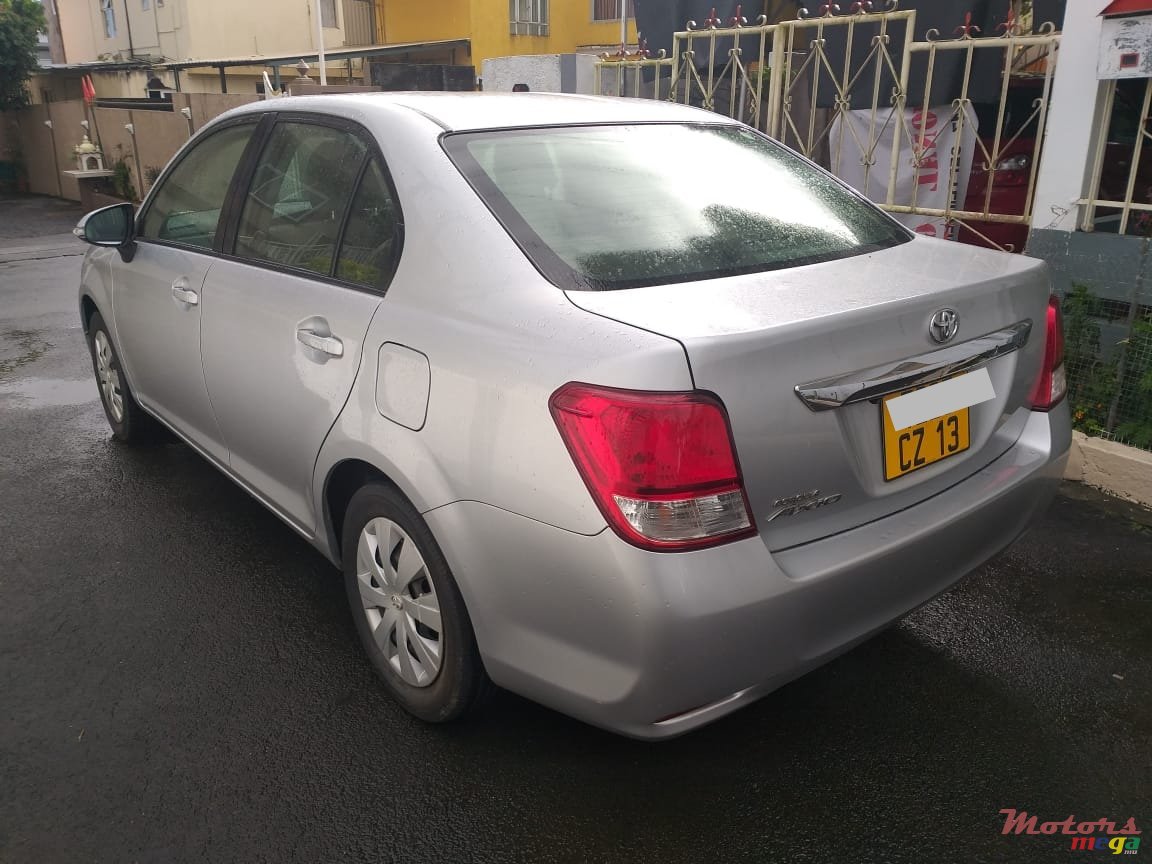 2013' Toyota Axio photo #2