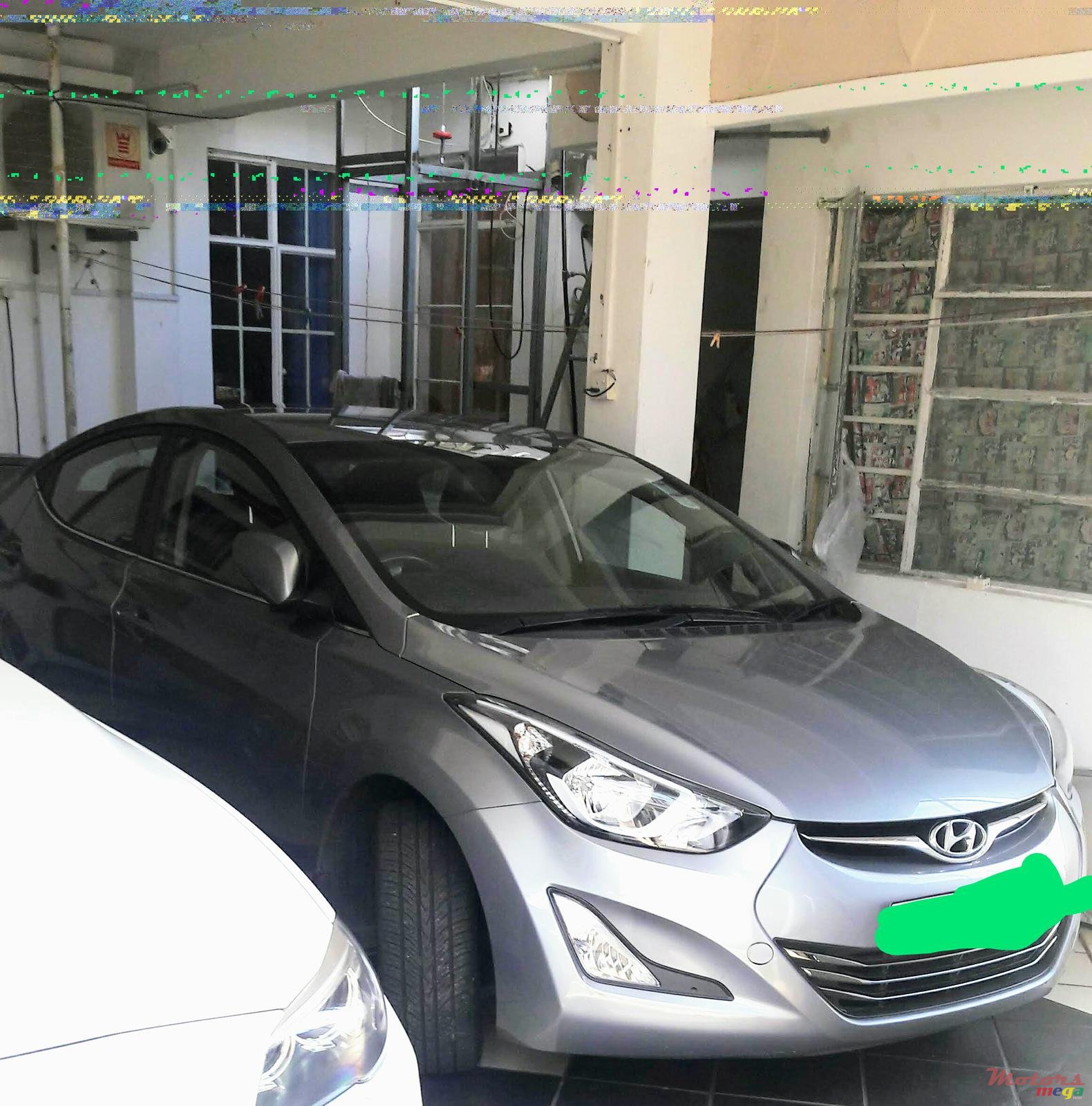 2015' Hyundai Elantra photo #2