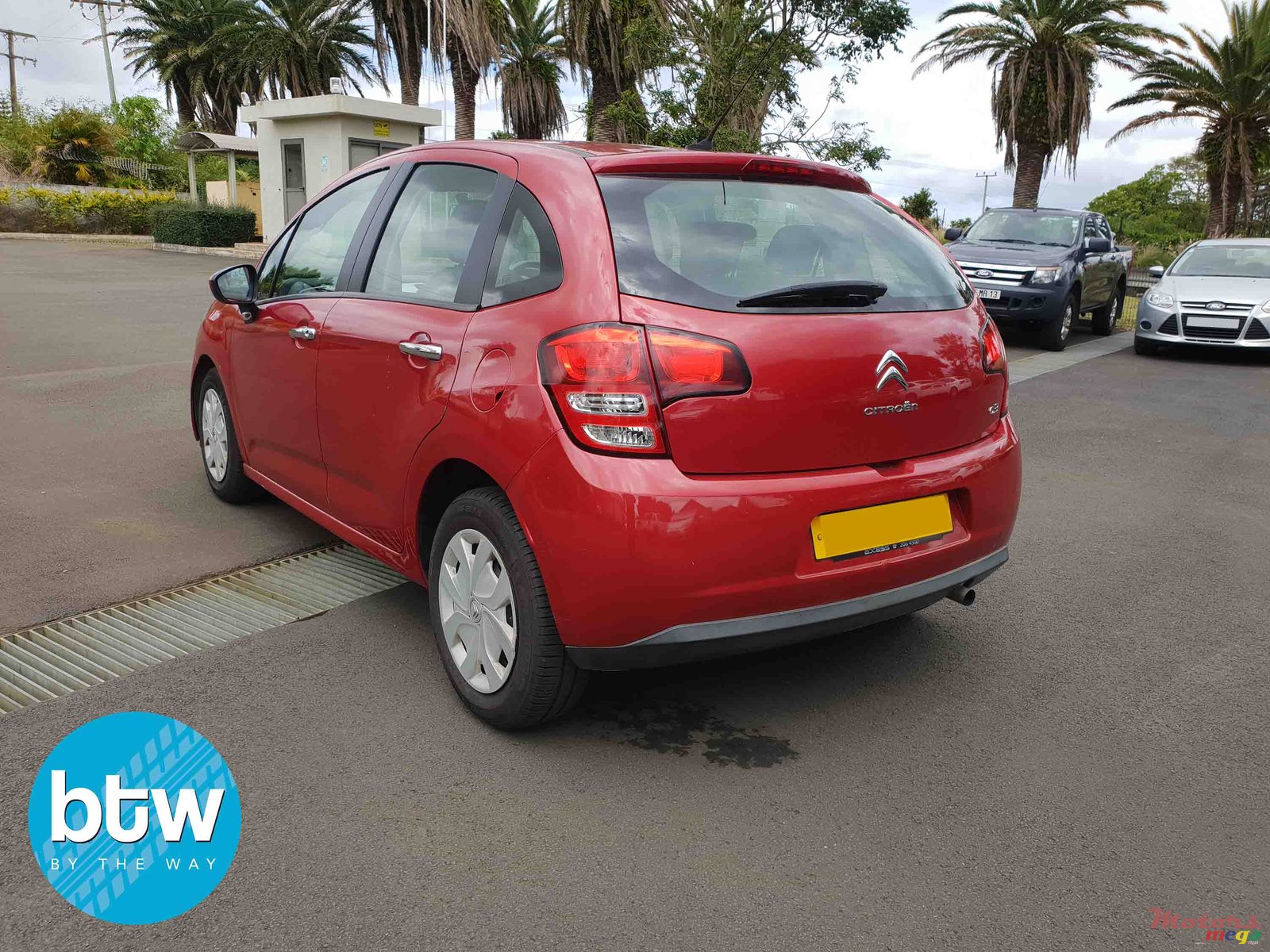 2013' Citroen C3 photo #2