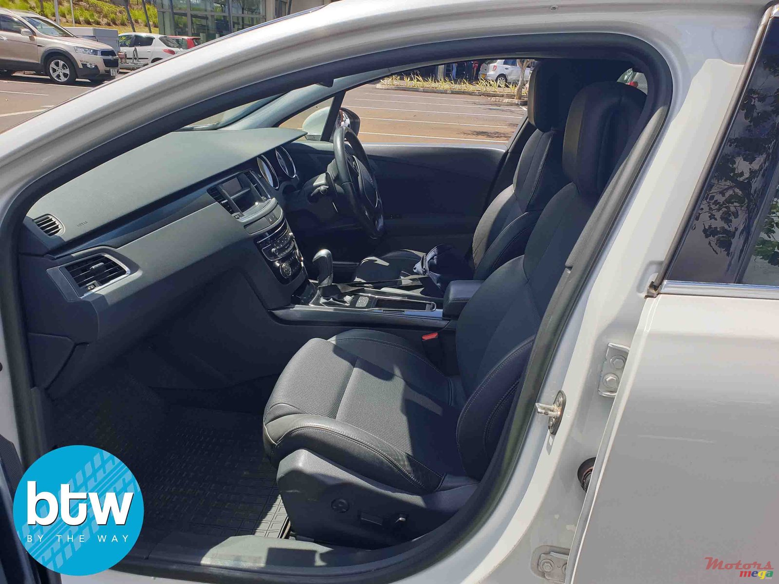 2012' Peugeot 508 Allure photo #4