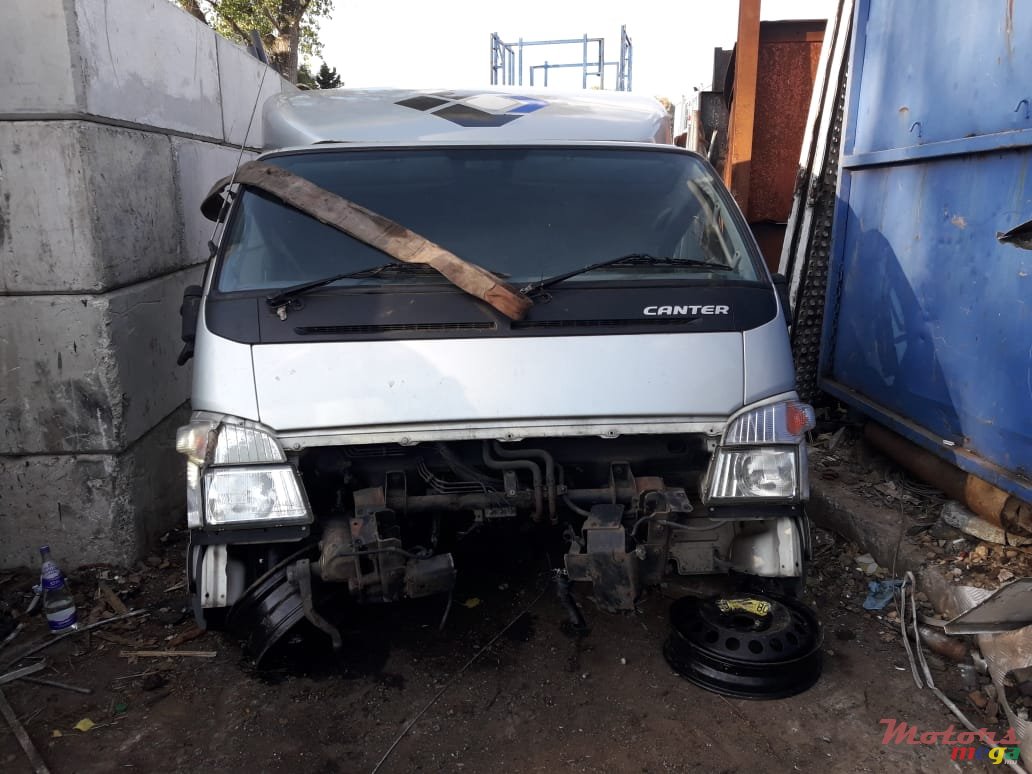 2018' Nissan photo #1