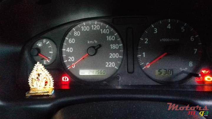 2004' Nissan Sunny N17 photo #5