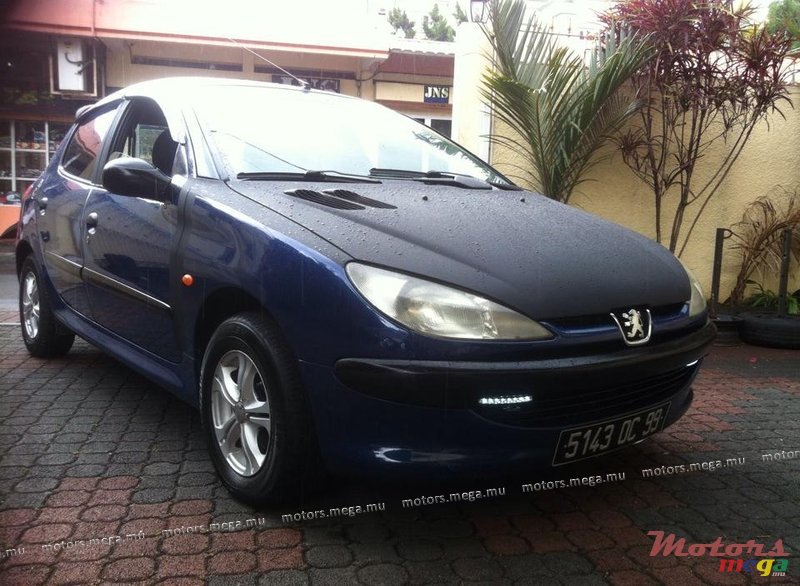 1999' Peugeot photo #2