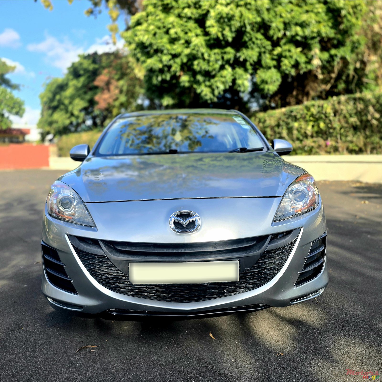 2011' Mazda 3 Japan photo #5