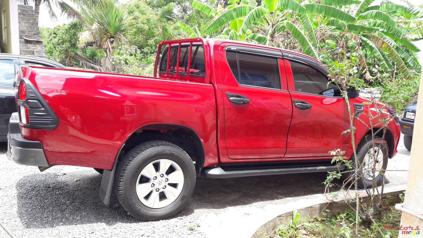 2018' Toyota Hilux photo #1