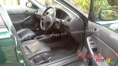 2000' Honda photo #4