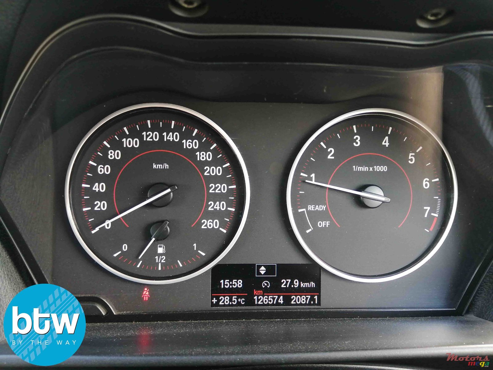 2012' BMW 116 photo #5