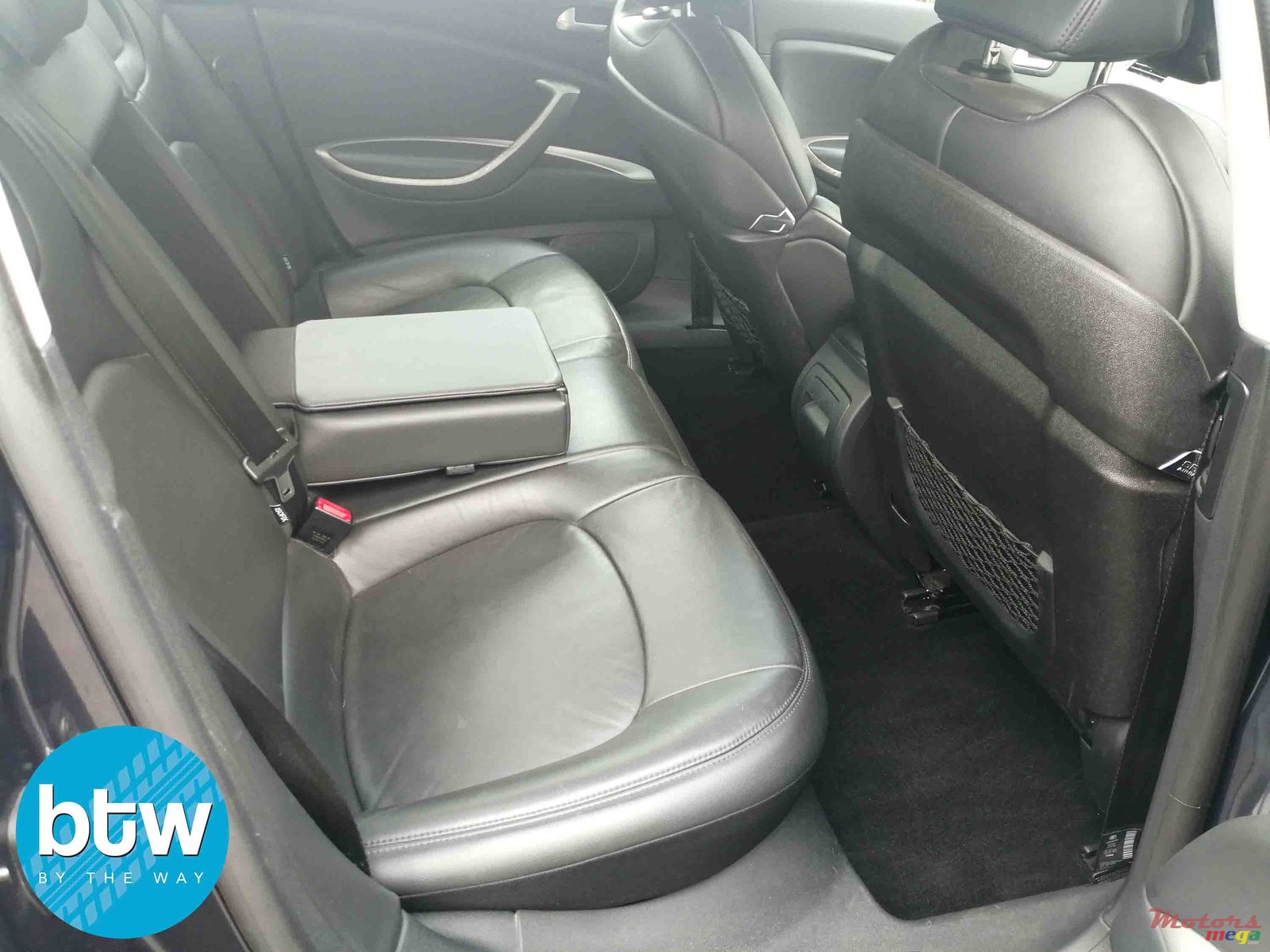 2012' Citroen C5 Automatic photo #4