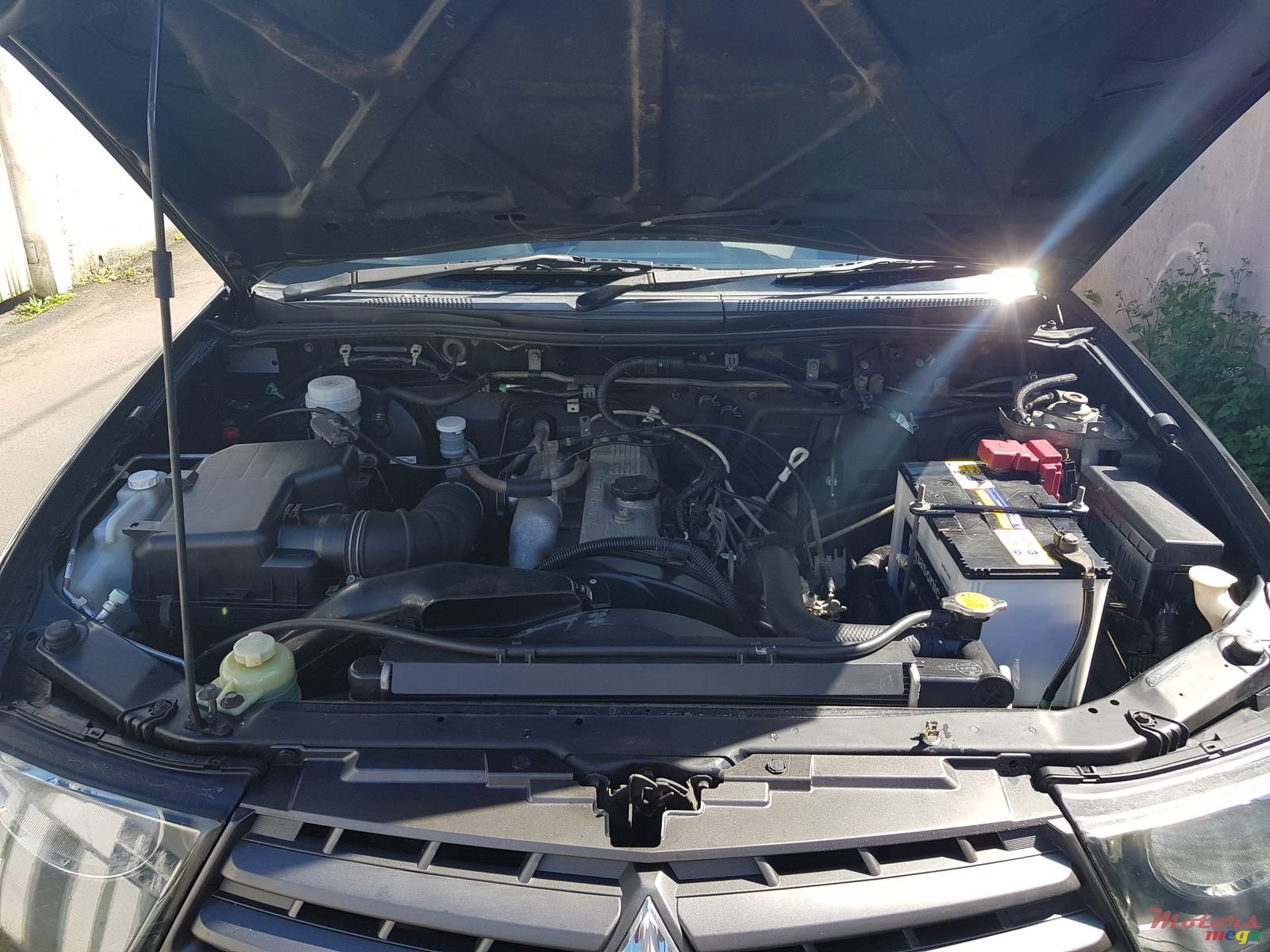 2012' Mitsubishi L200 photo #5