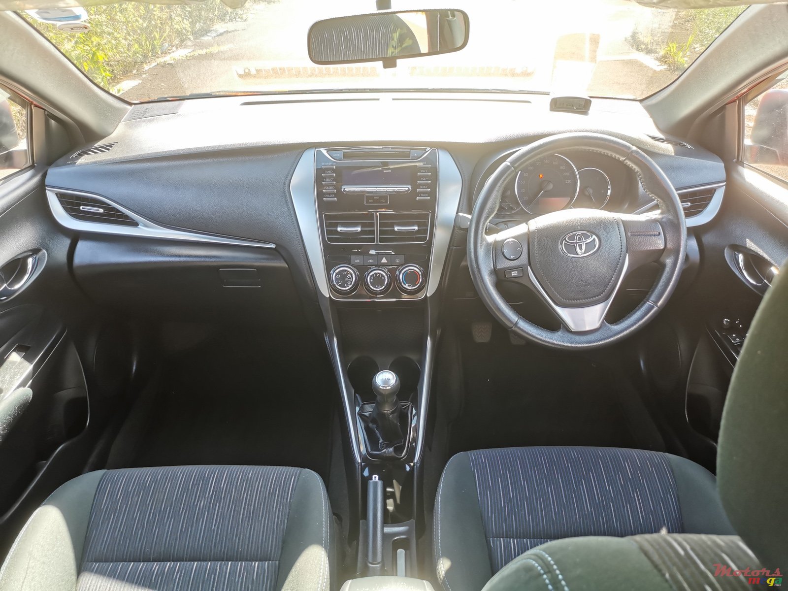 2018' Toyota Yaris photo #7