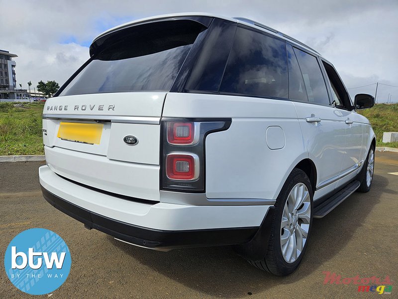 2020' Rover Range Rover VOGUE SE P400E photo #4