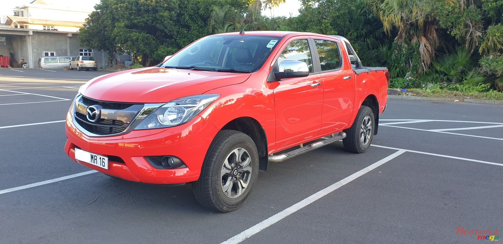 2016' Mazda BT-50 photo #1