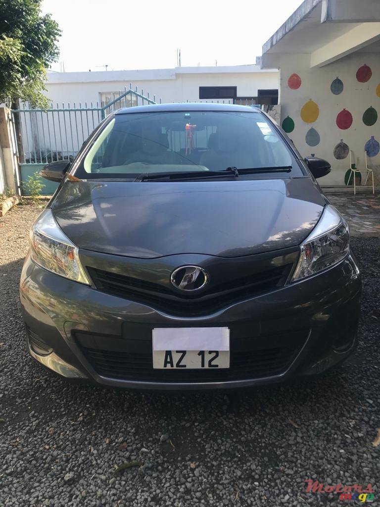 2012' Toyota Vitz No photo #2