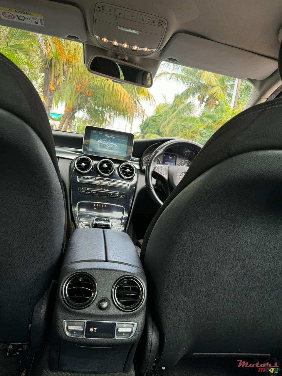 2014' Mercedes-Benz C 180 photo #4