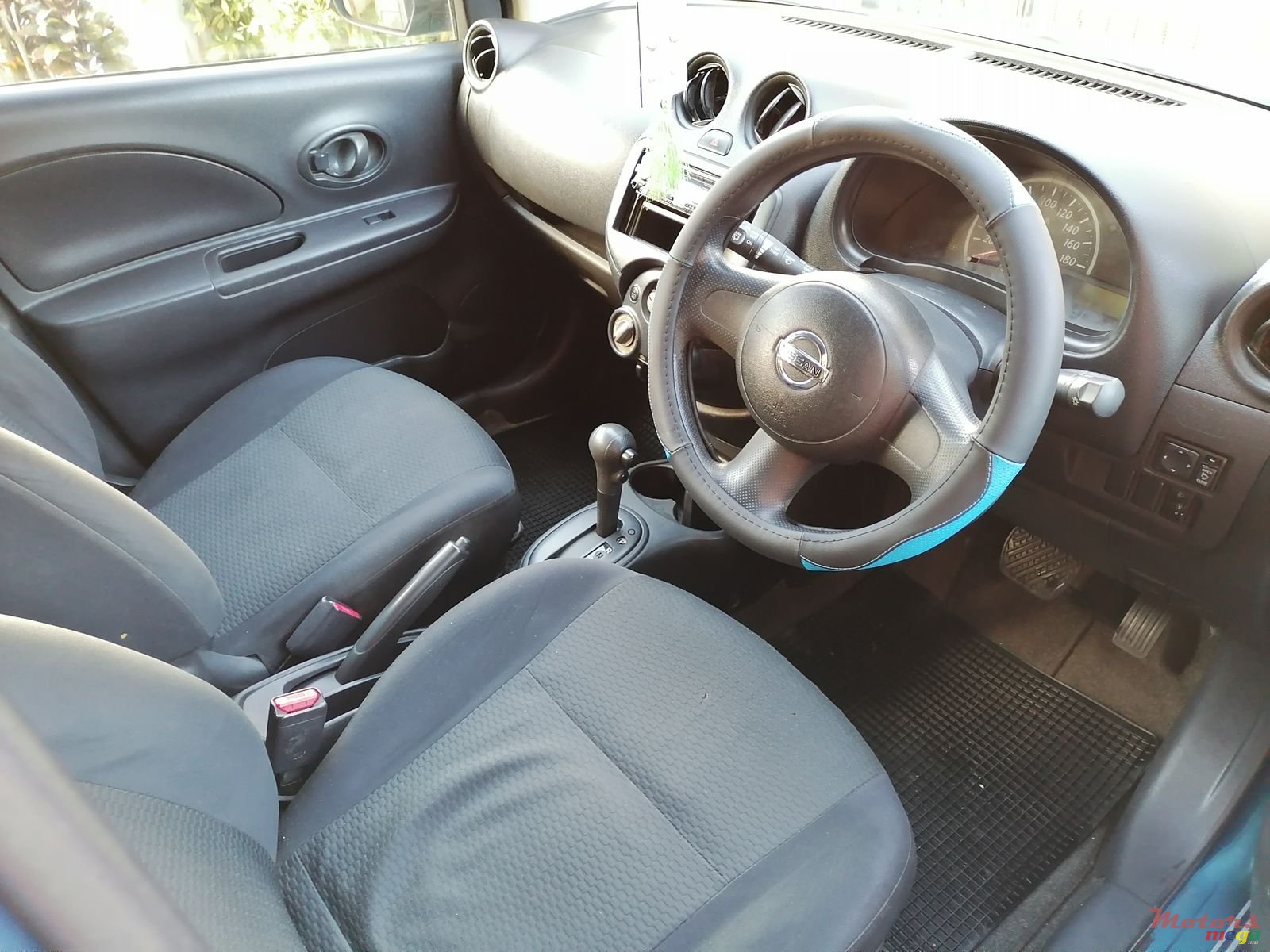 2013' Nissan March photo #6