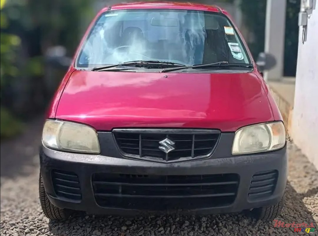 2012' Suzuki photo #7