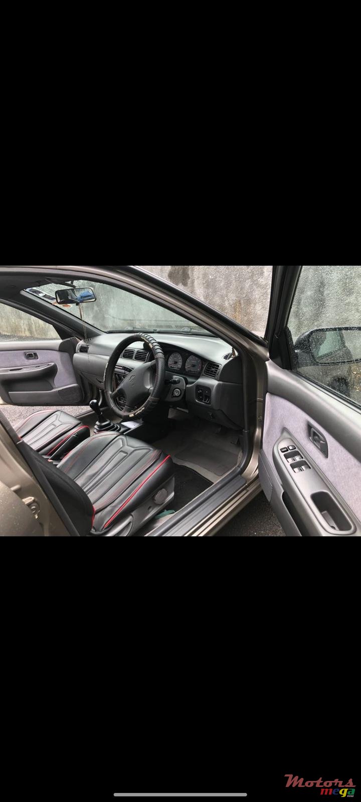 2000' Nissan Sunny photo #3