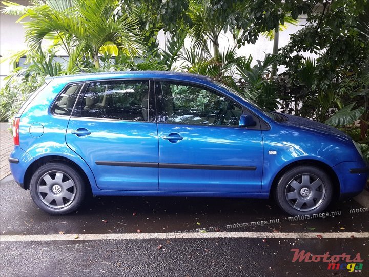 2002' Volkswagen 1.2 MAXI SE photo #1