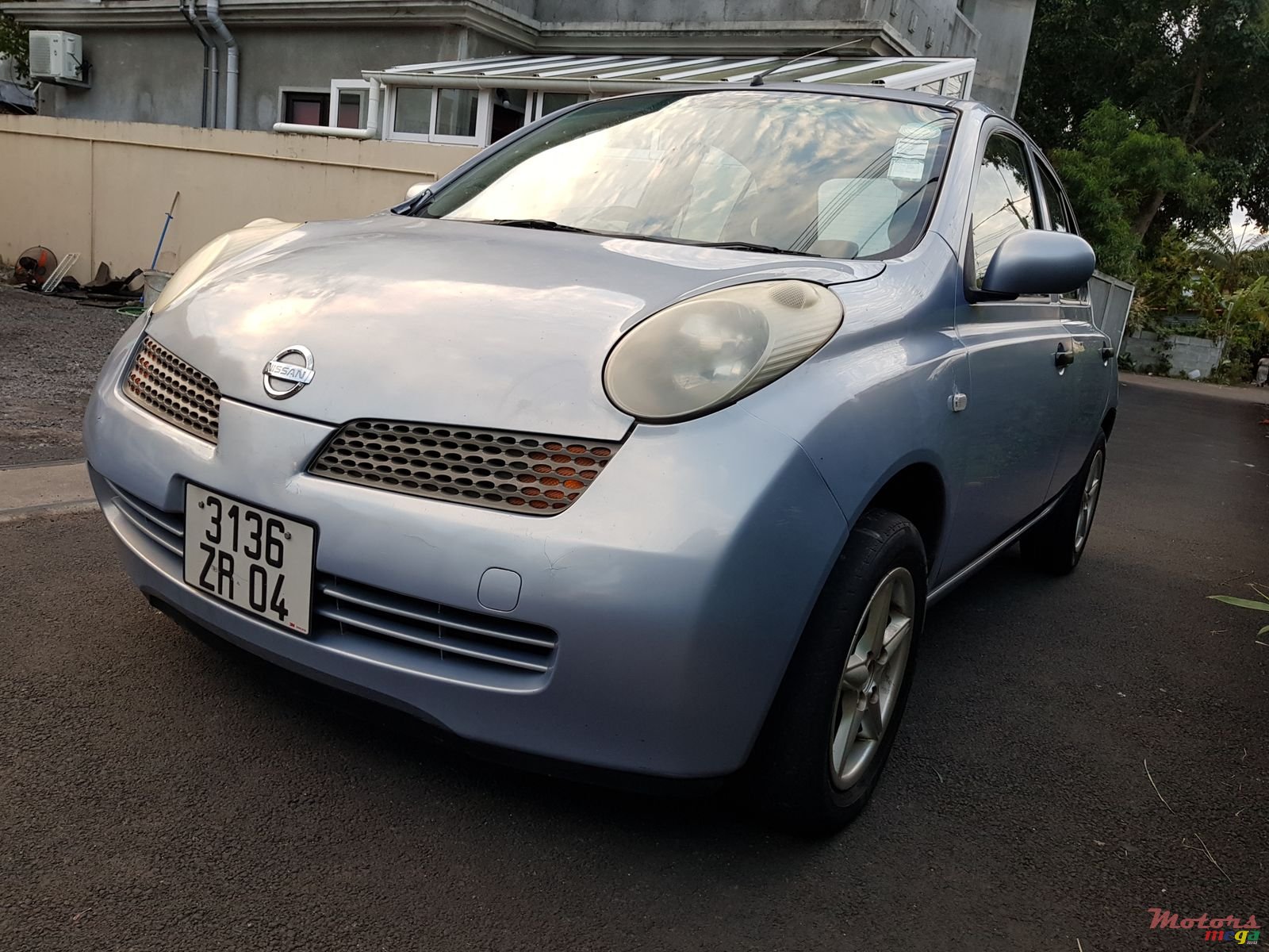 2004' Nissan March Manual photo #3