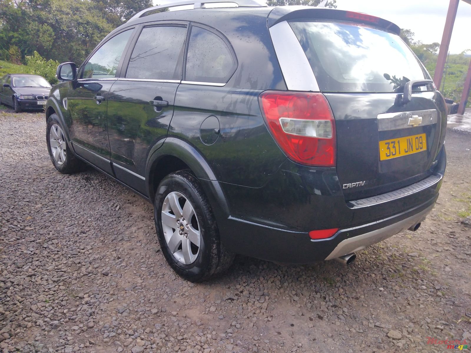 2009' Chevrolet Captiva photo #2