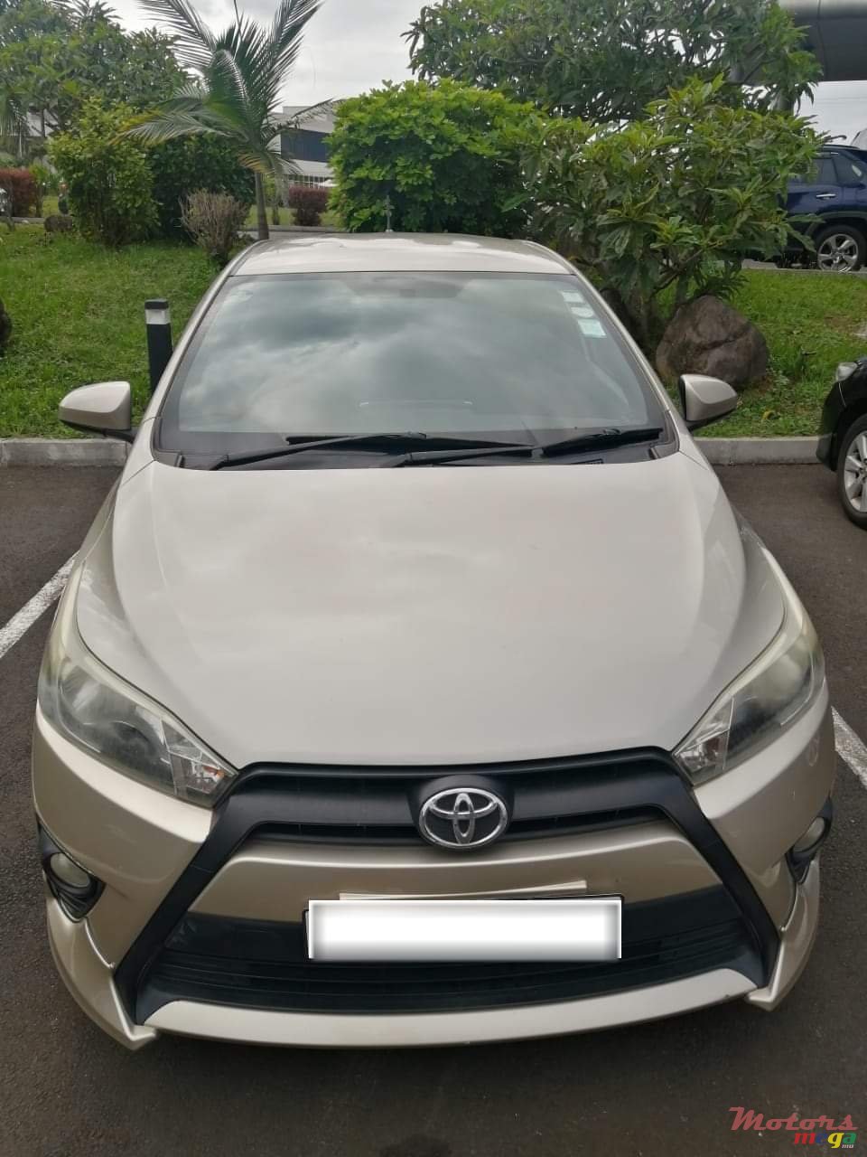 2016' Toyota Yaris photo #1