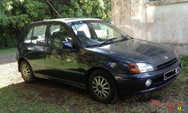 1997' Toyota Starlet photo #2