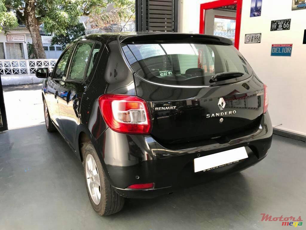 2017' Renault Sandero EXP photo #7