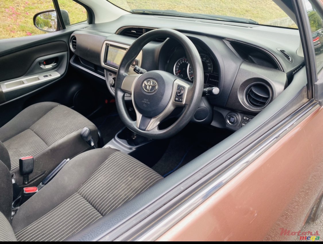 2014' Toyota Vitz Special edition photo #4