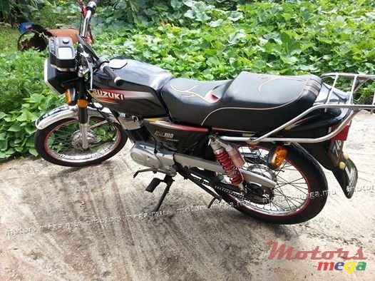 2009' Suzuki AX-100 photo #1