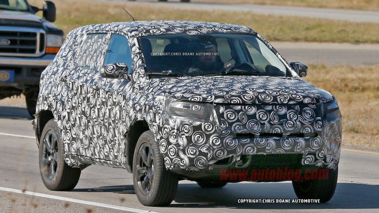Jeep Spied Testing New Compact Crossover