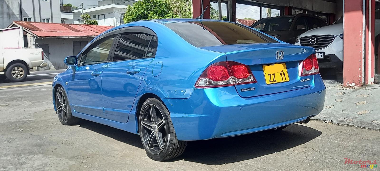 2011' Honda Civic Hybrid photo #3