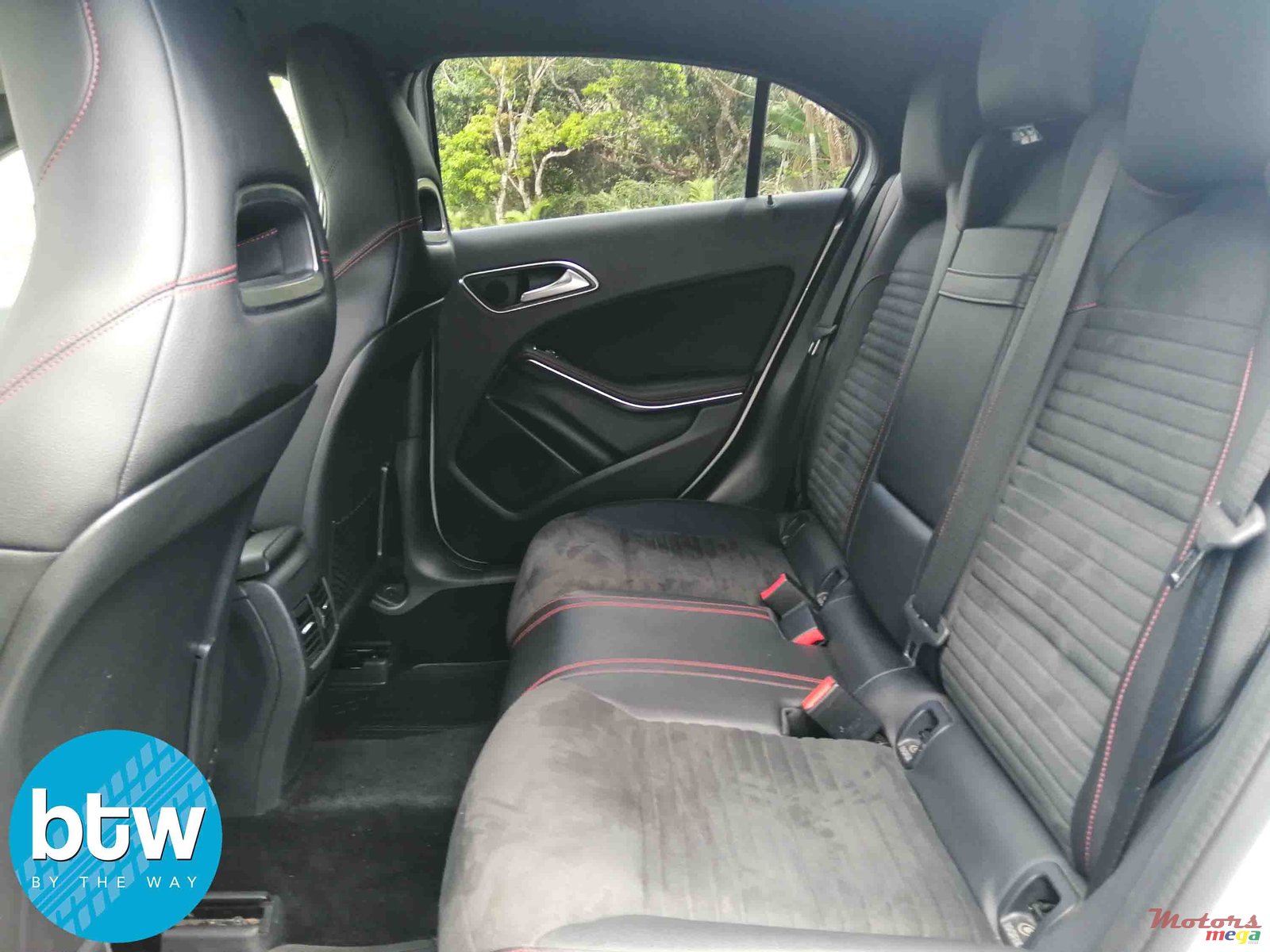 2015' Mercedes-Benz A 180 photo #4