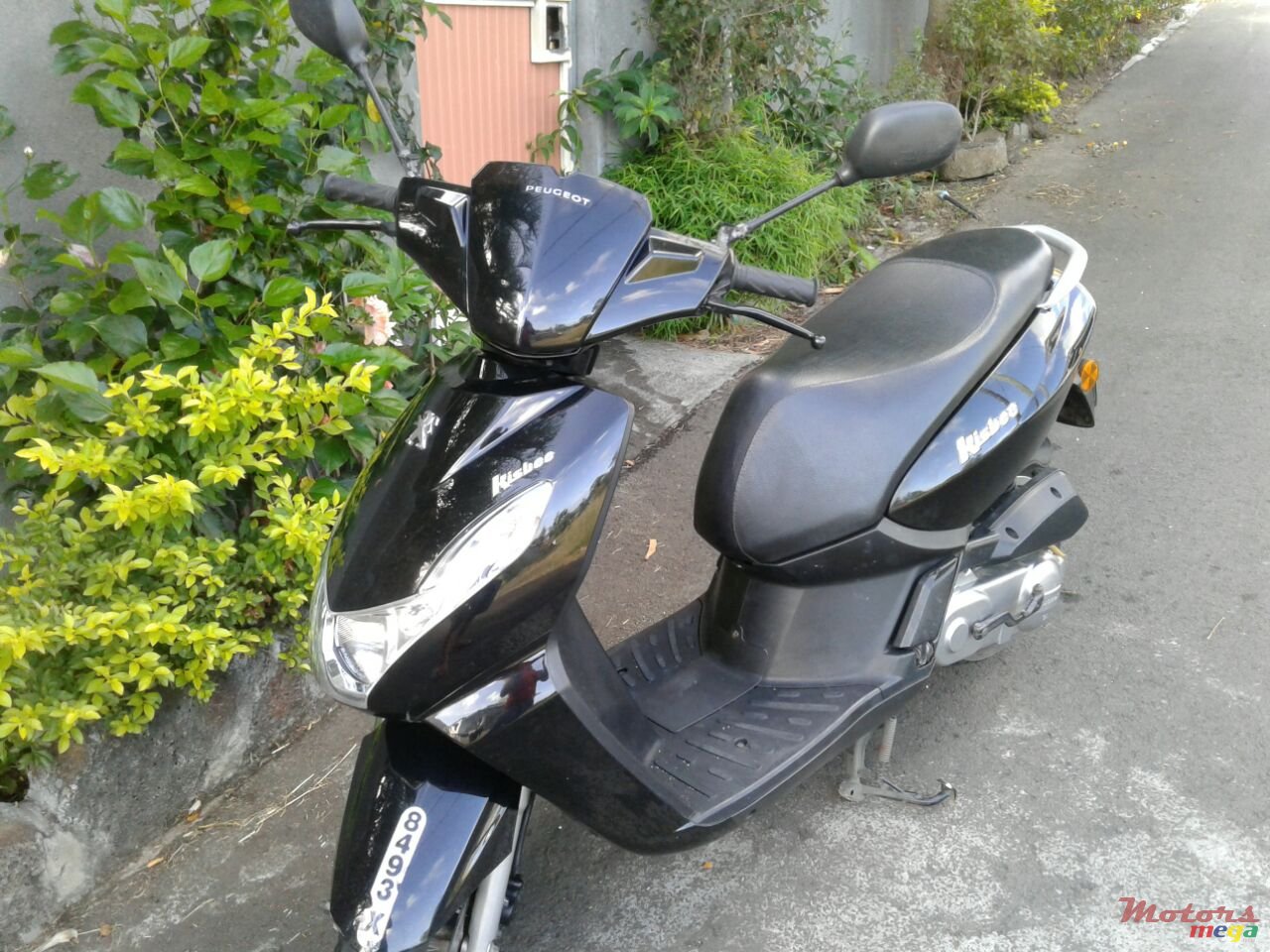 2012' Peugeot photo #6