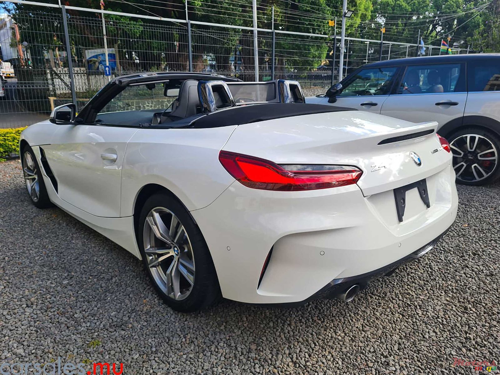 2021' BMW Z4 SDrive 20i photo #3
