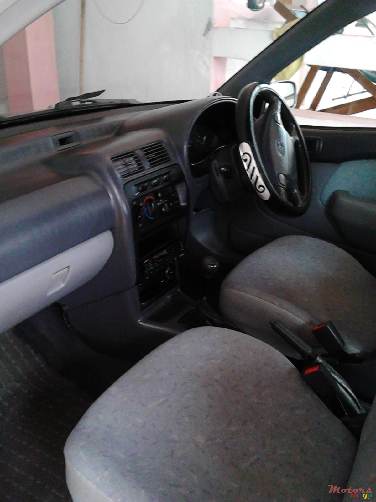 1997' Toyota Starlet photo #3