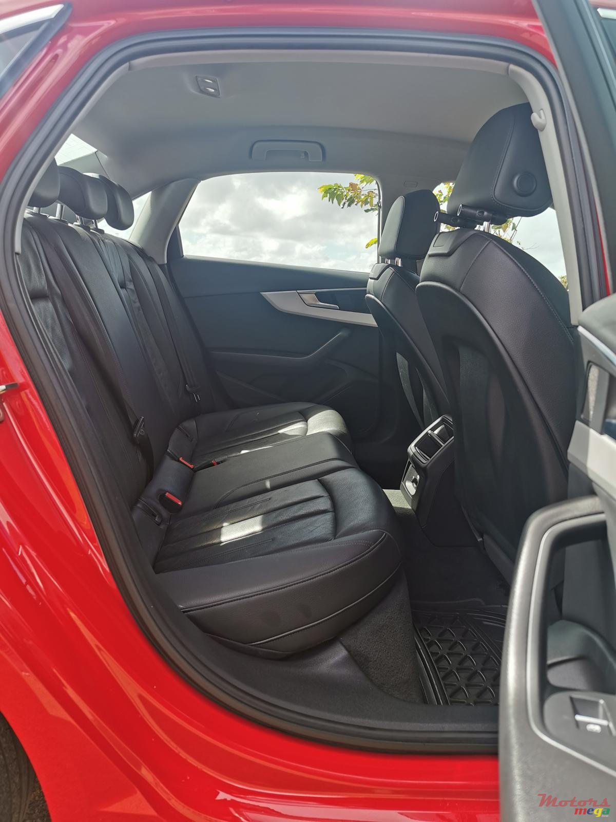 2016' Audi A4 B9 photo #6