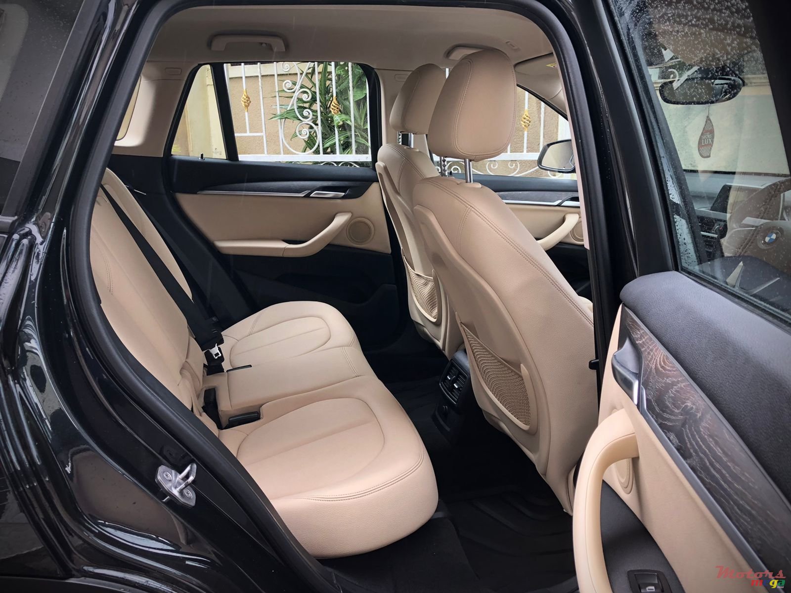 2016' BMW X1 S drive 18i photo #7