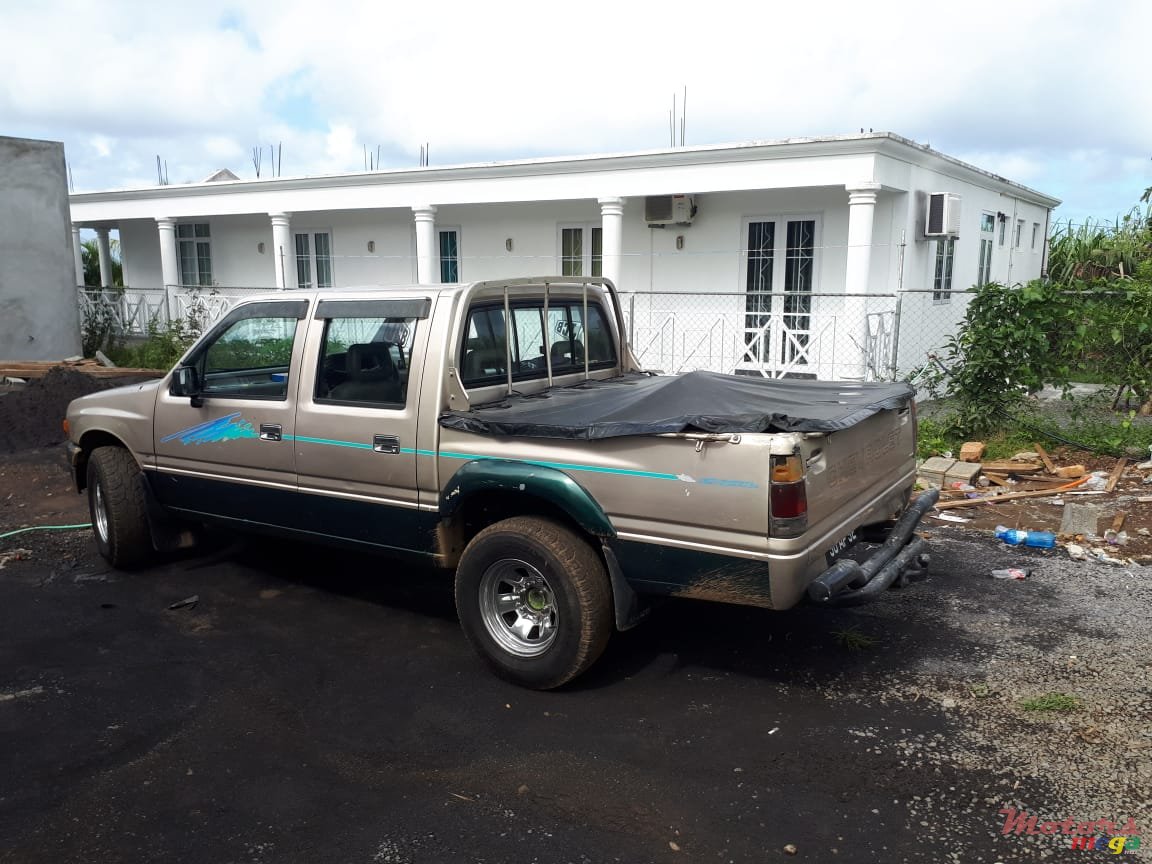 1992' Chevrolet Pick Up moteur isuzu photo #1