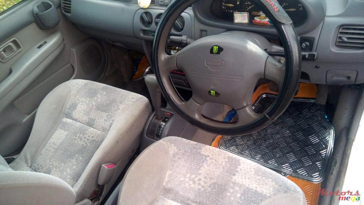 2001' Nissan March AK11 photo #4