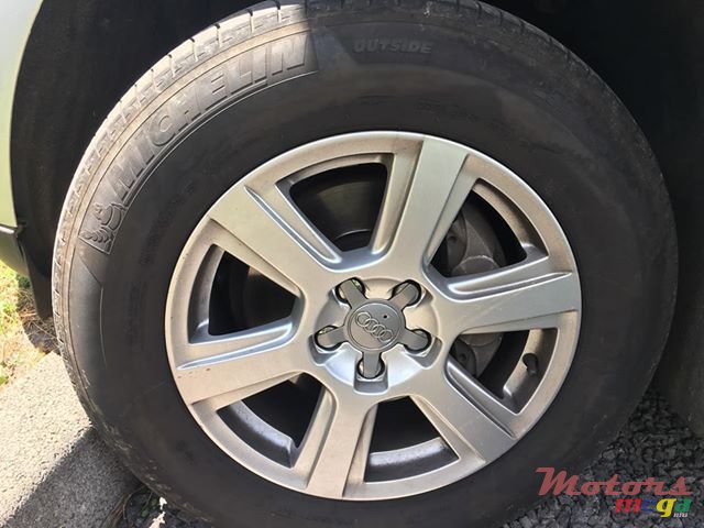 2013' Audi Q5 photo #4