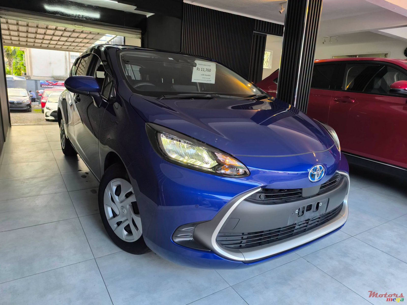 2023' Toyota Aqua photo #1