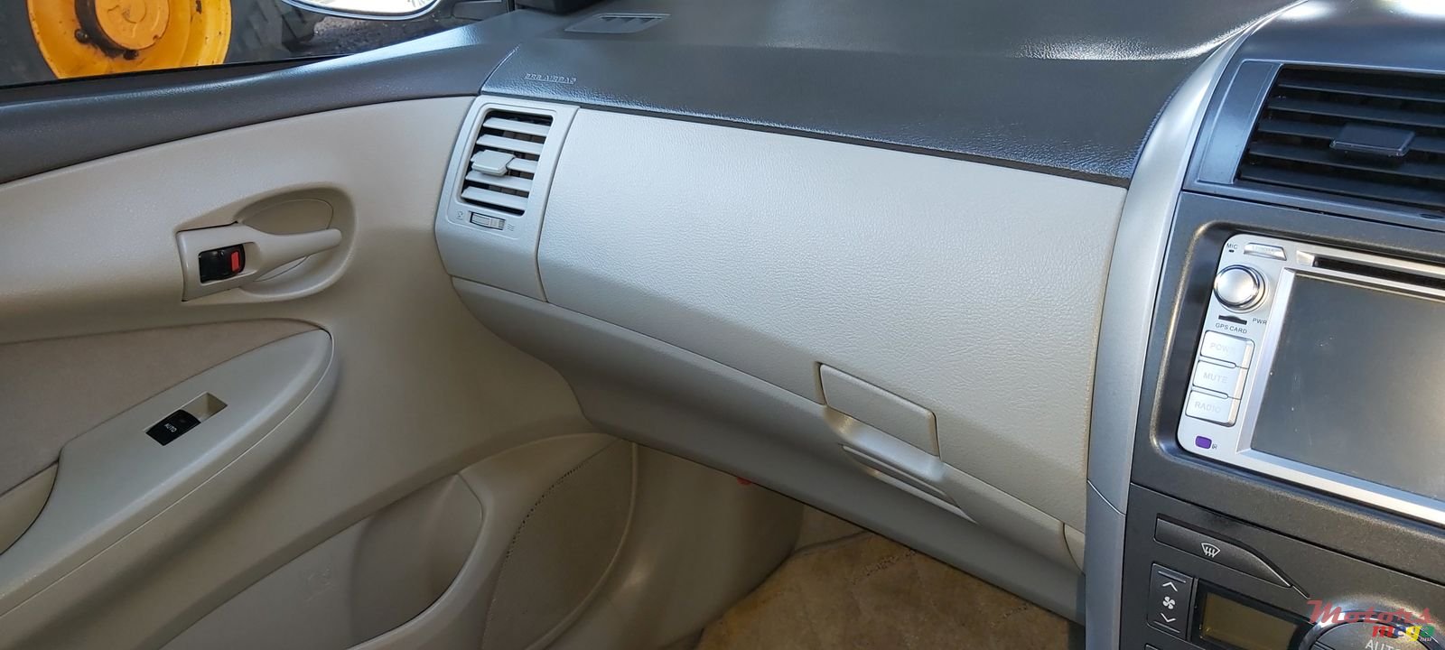 2010' Toyota Axio photo #7