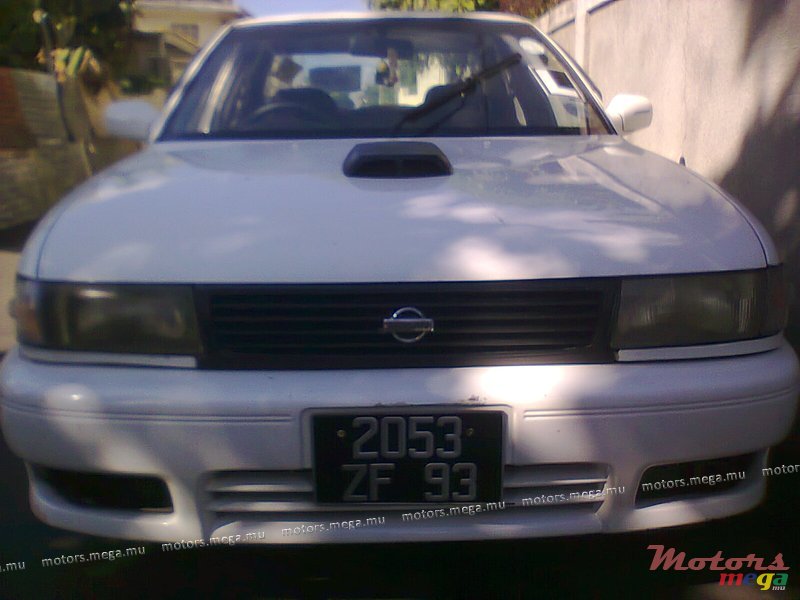 1993' Nissan B 13 photo #1