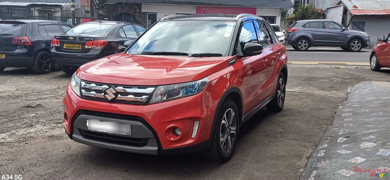 2017' Suzuki Vitara photo #2