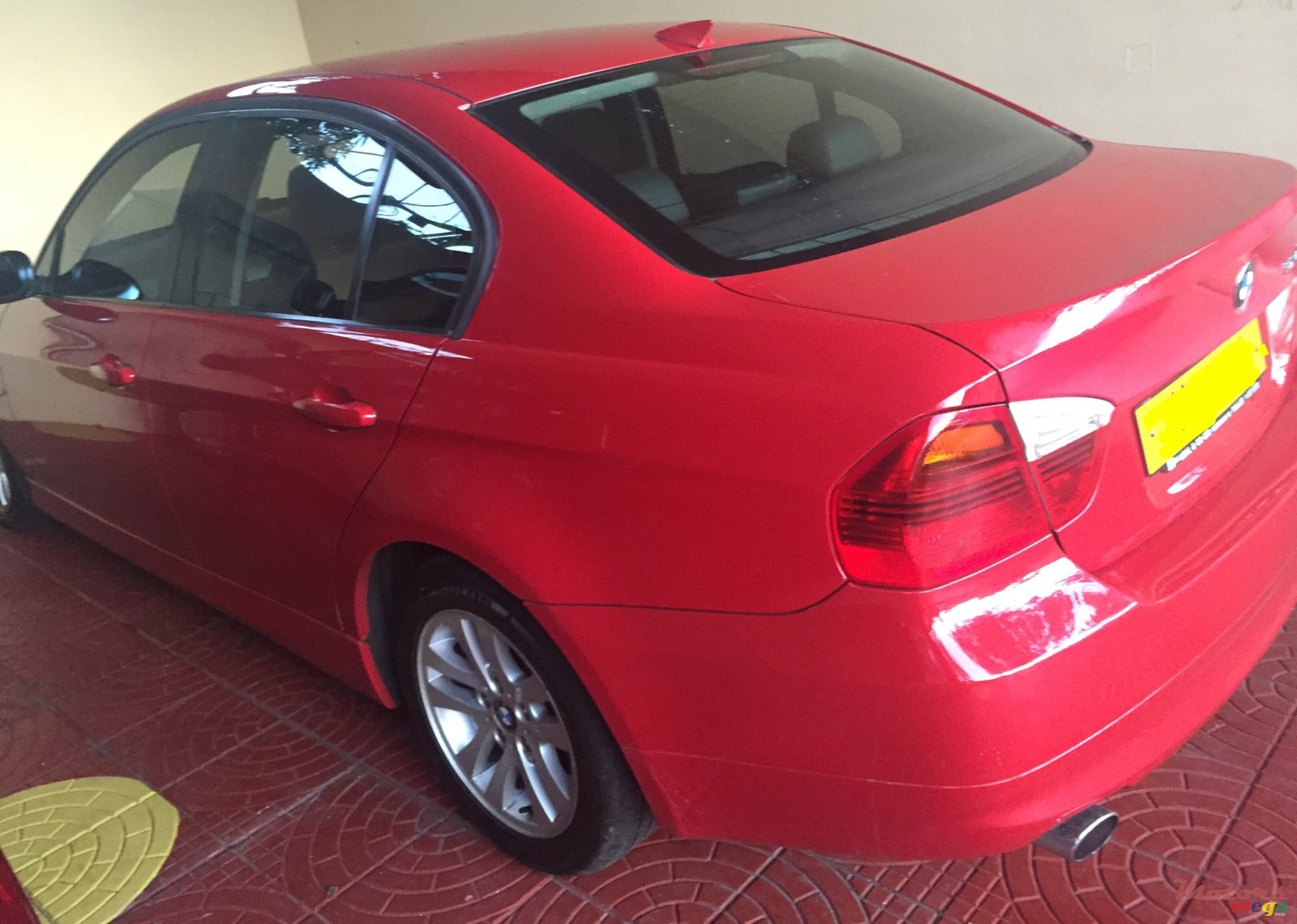 2006' BMW 320 None photo #1