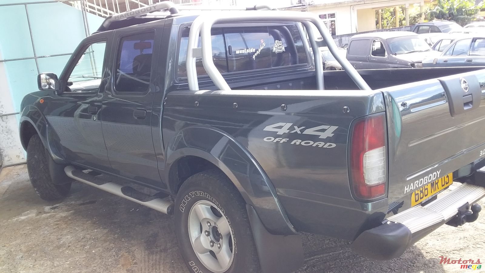 2003' Nissan Hardbody photo #3